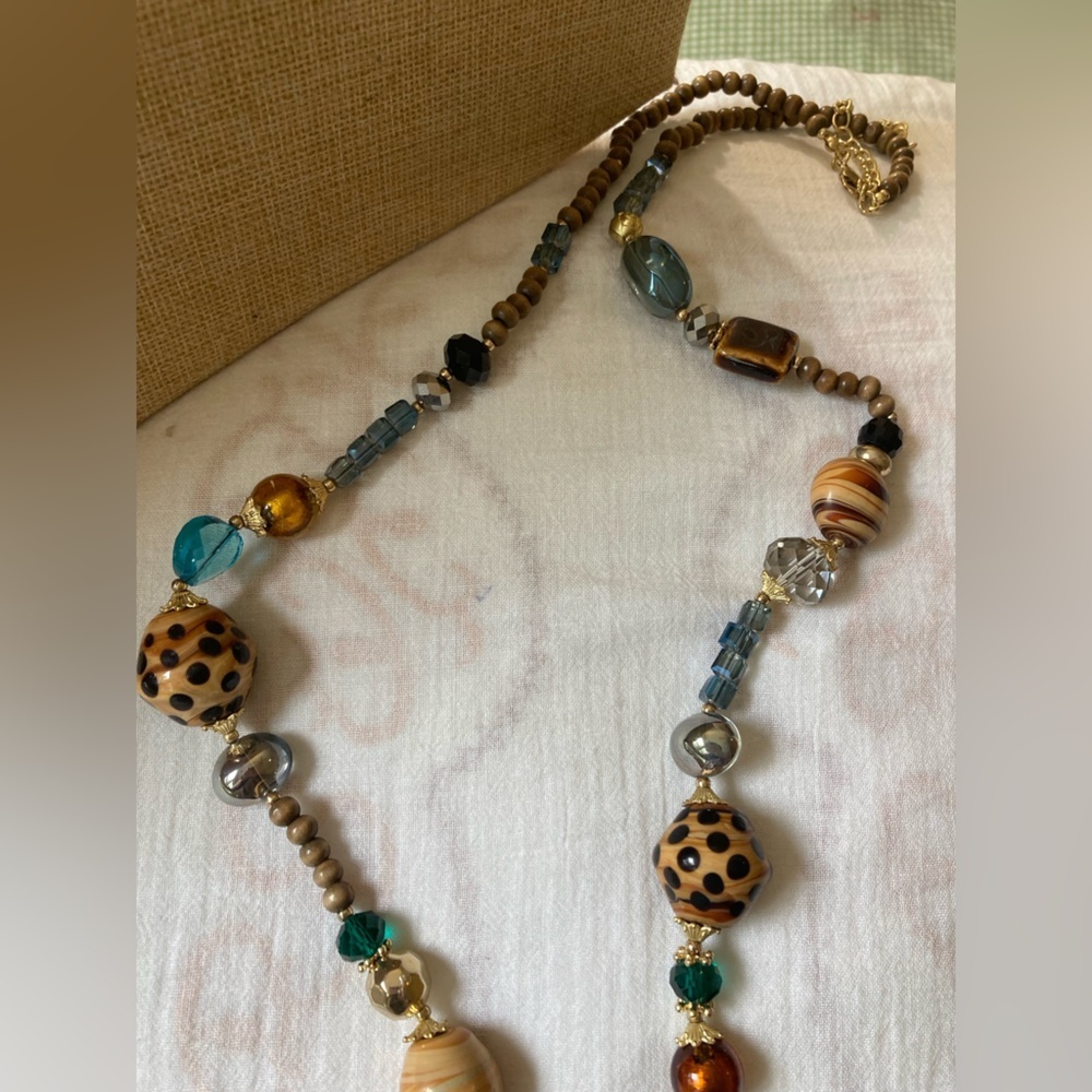 Premier Designs Multi Strands Variety of Beads 36” Necklace - Picture 6 of 11